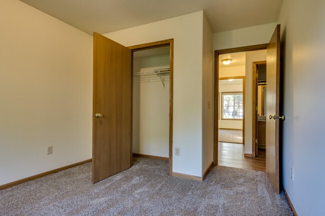 Building Photo - 20924 57th Ave