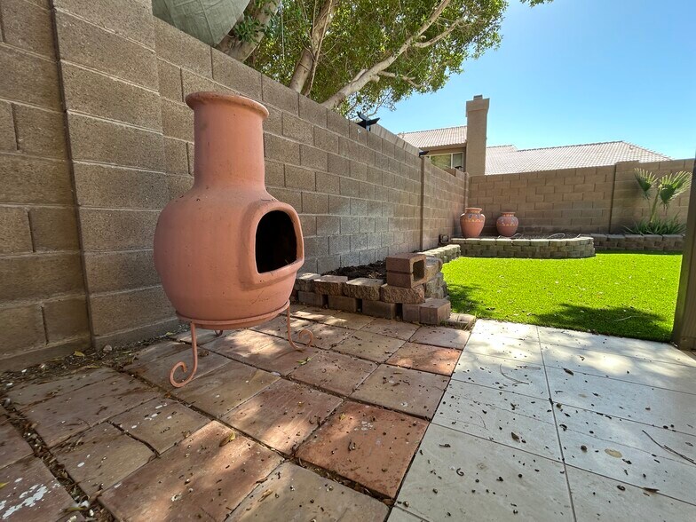 Building Photo - 4881 W Geronimo St