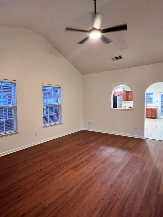Building Photo - Hardison Hills 1 Level condo