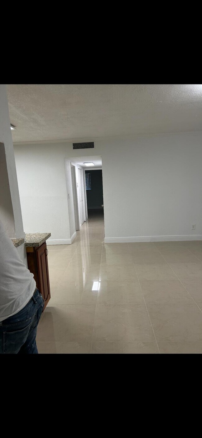 Building Photo - 8704 NW 35th St