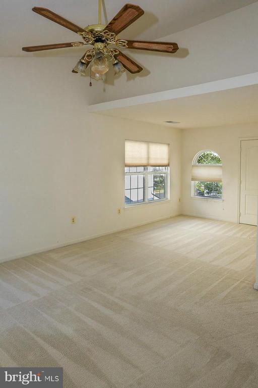 Building Photo - 14574 Crown Hollow Ct