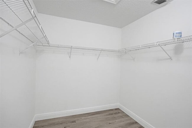 Building Photo - 5056 NW 95th Dr