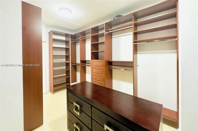 Building Photo - 2803 SW 156th Ave