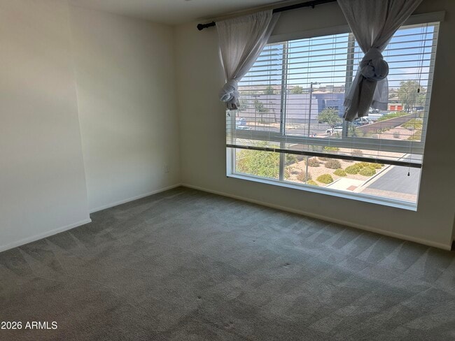 Building Photo - 1250 Abbey Ln