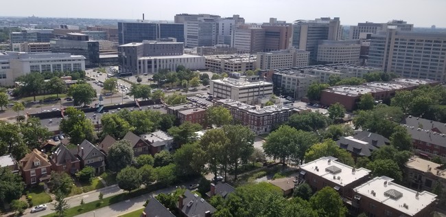 View of medical center - 4466 W Pine Blvd