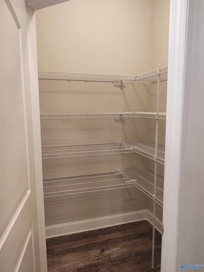 Building Photo - 152 Grey Fawn Trail