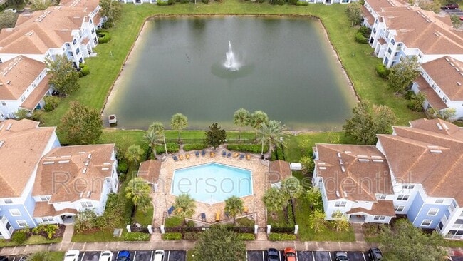 Building Photo - 5800 Lake Pointe Village Cir