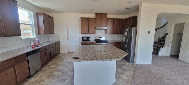 Building Photo - 4421 Venticano Pl