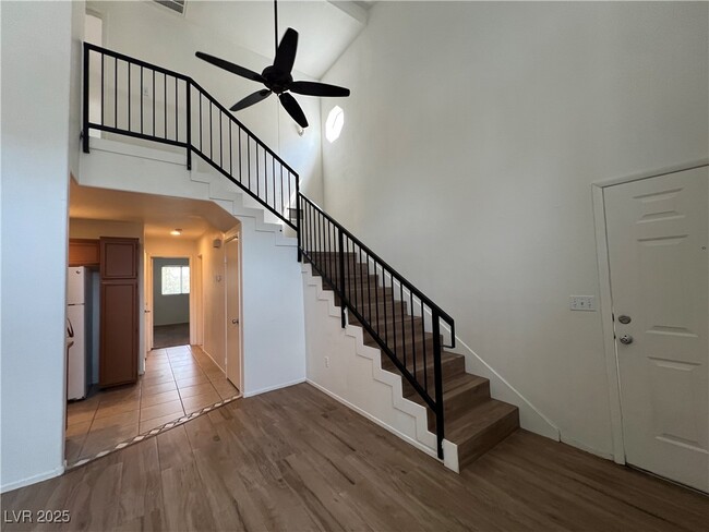 Building Photo - 5253 S Westwind Rd