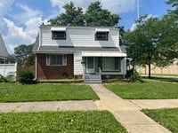 Building Photo - 17502 Roy St