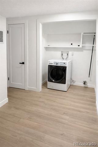 Building Photo - 6726 S Dahlia Ct