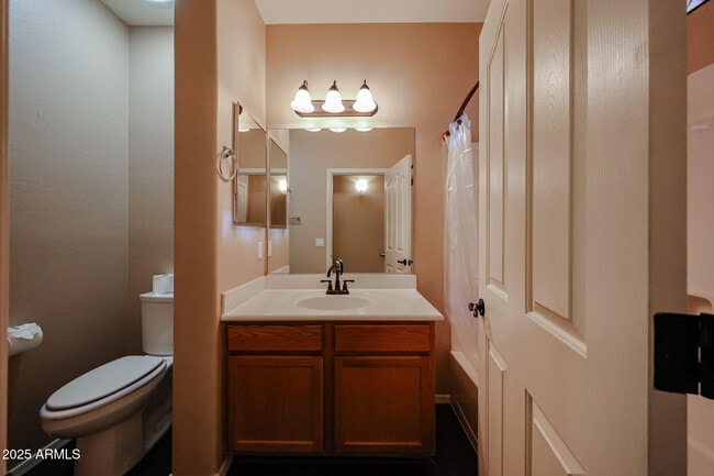 Building Photo - 7335 W Desert Mirage Dr