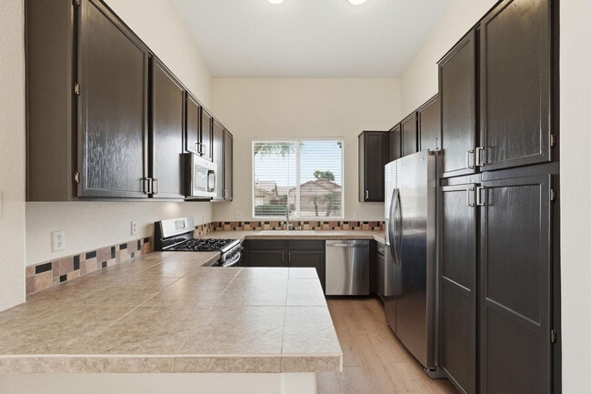 Building Photo - 6844 W Harrison St