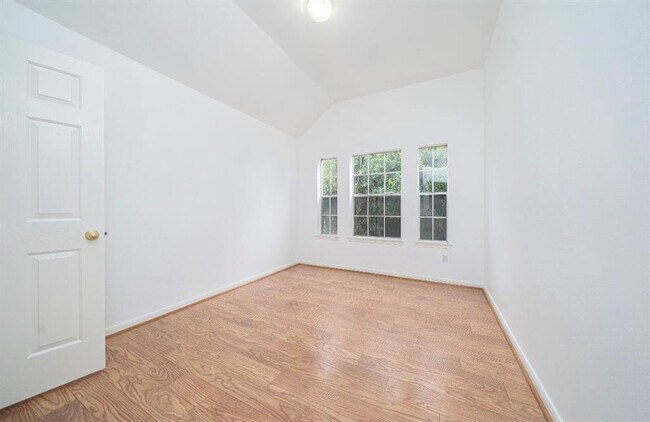 Building Photo - 6414 Windmist Cir