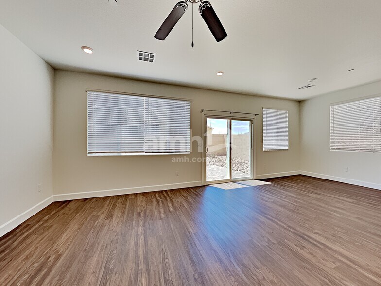 Building Photo - 7285 Arroyo Crossing Pkwy