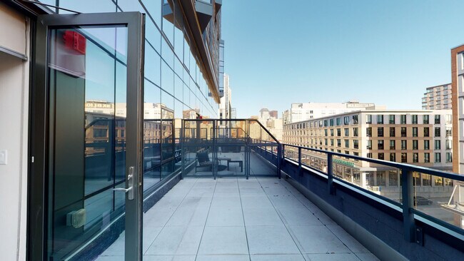 Building Photo - 345 Harrison Ave