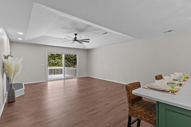 Building Photo - 3303 Marsh View Dr