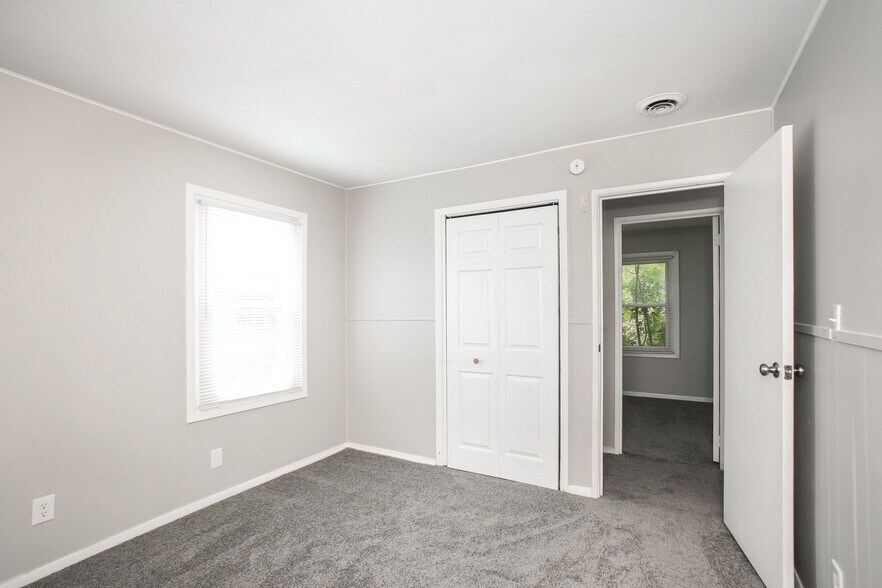 Building Photo - 5326 Winston Pl