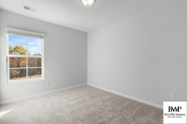 Building Photo - 1050 Astoria Dr