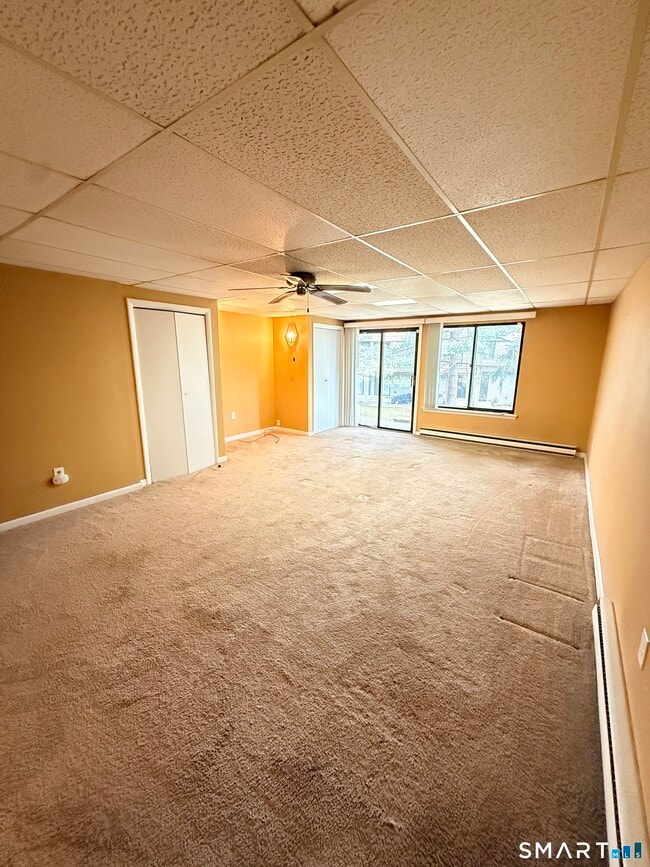 Building Photo - 23 Margo Ct