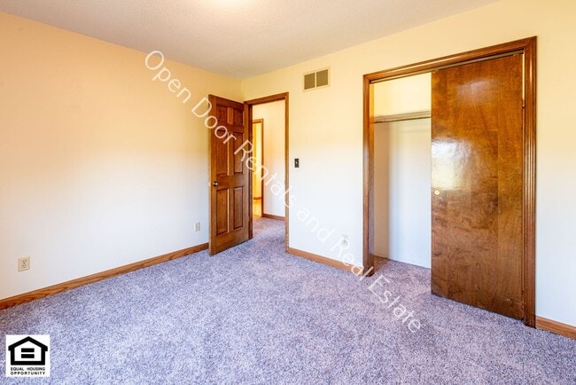 Building Photo - 6135 Co Rd 31