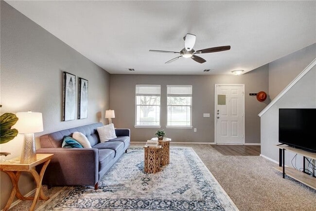 Building Photo - 13905 Briarcreek Loop