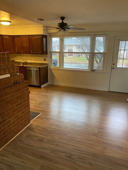 Building Photo - 14913 Ritchie Rd