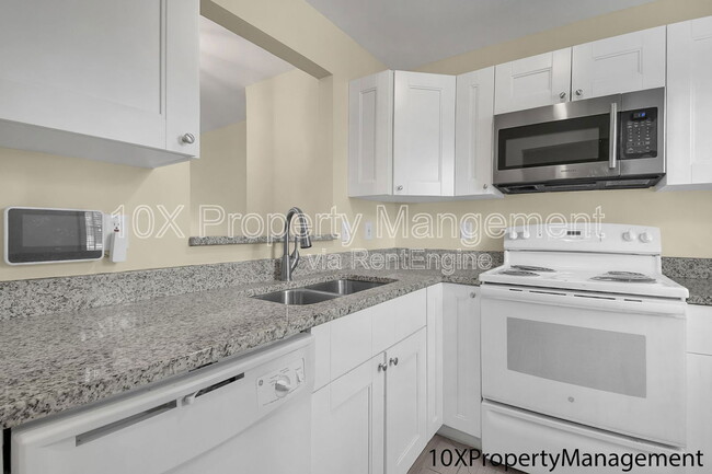 Building Photo - 171 Glenkirk Dr