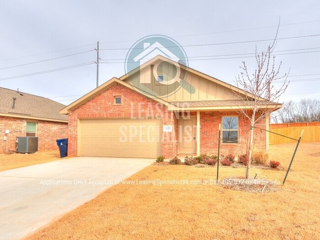 Building Photo - Spacious 3 Bed 2 Bath Home in One of OKC's...