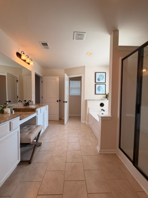 Building Photo - 213 Golden Fluke Dr