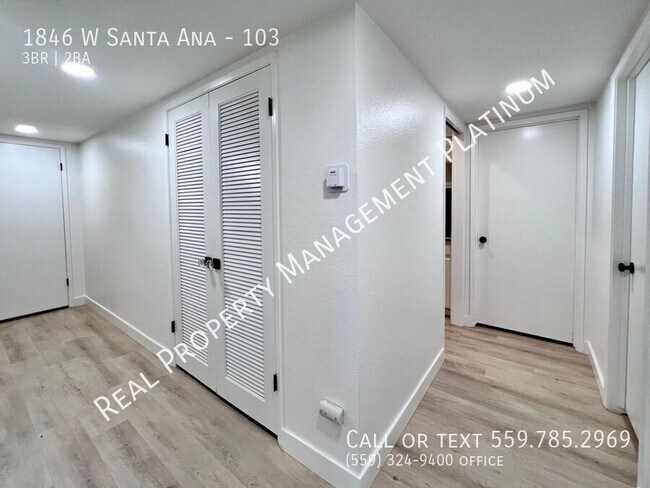 Building Photo - 1846 W Santa Ana Ave
