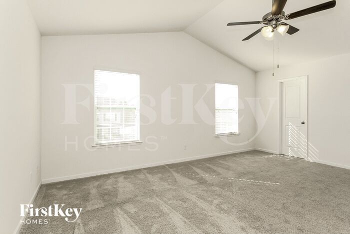 Building Photo - 9825 Pollie Little Ln