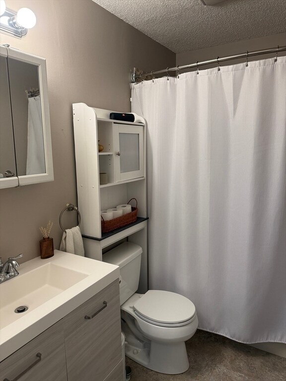 Building Photo - 124 Tennis Plaza Rd