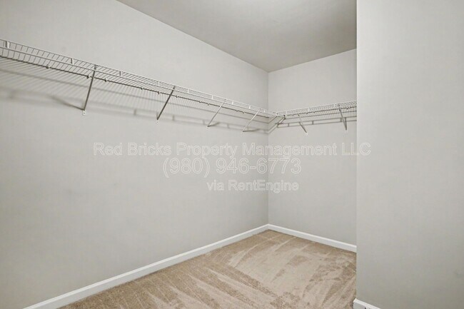 Building Photo - 3527 Arnica Ct