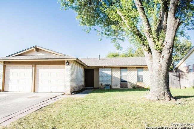 Building Photo - 9387 Valley Bend