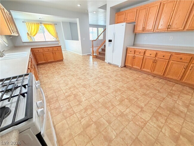 Building Photo - 5604 Rocky Ravine Ave
