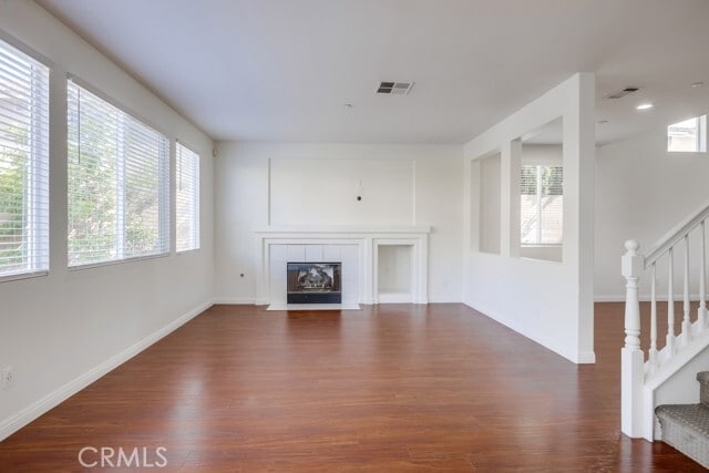 Building Photo - 321 N Riley Ct
