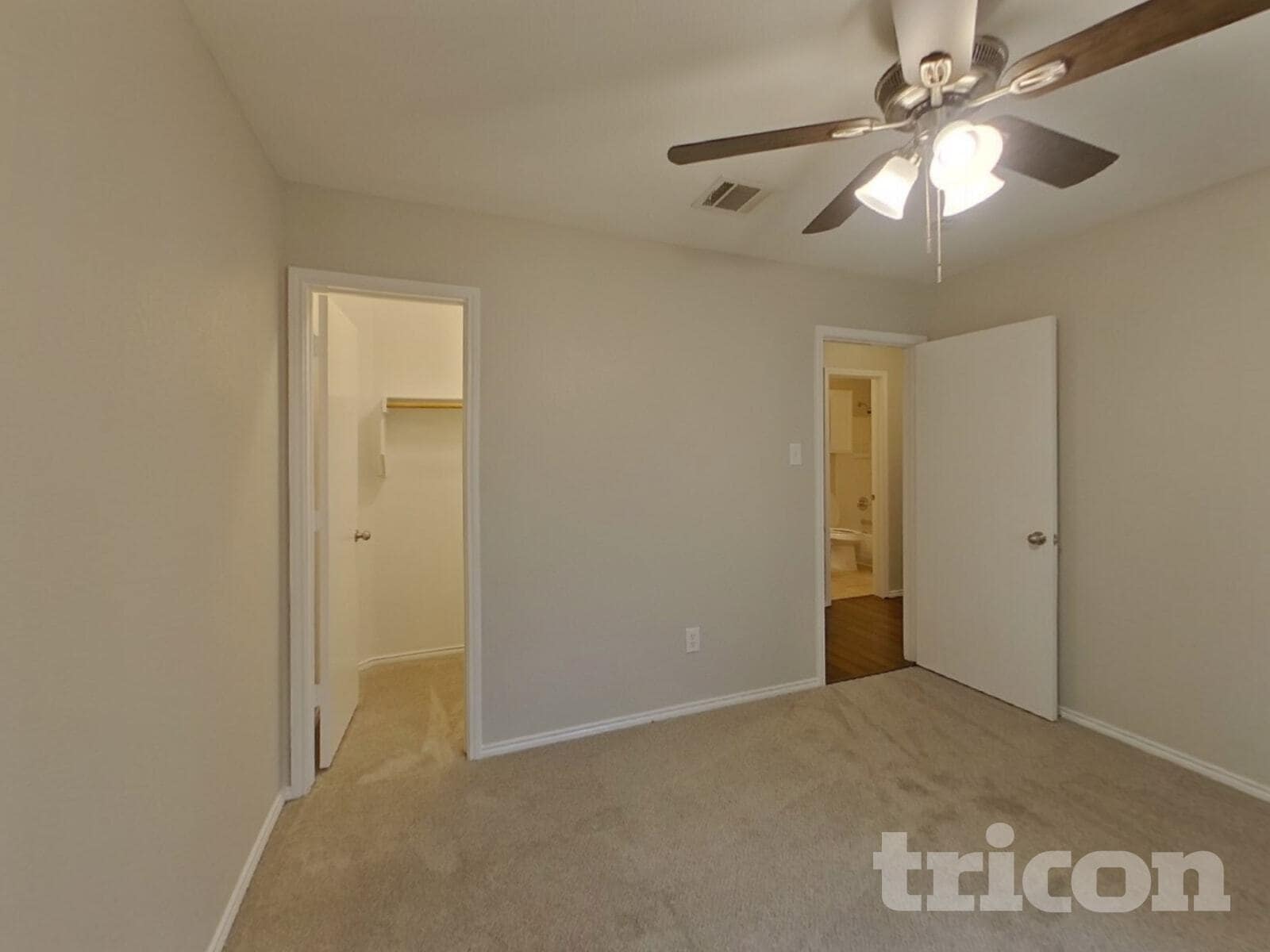 Building Photo - 4845 Leaf Hollow Dr