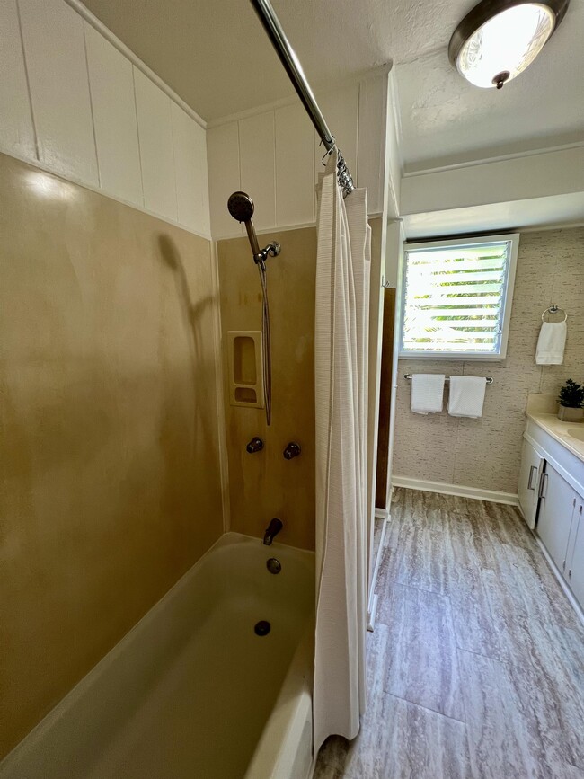 Building Photo - 330 Lapa Pl