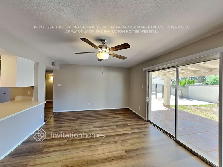 Building Photo - 1633 E Fremont Dr
