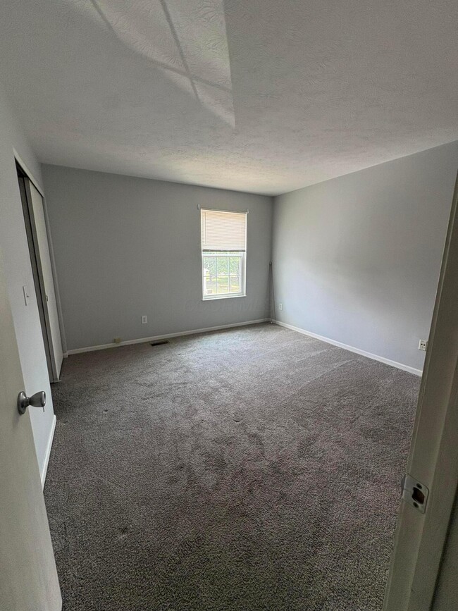 Building Photo - 5173 Aquila Dr