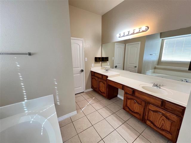 Building Photo - 8412 Laughing Waters Tr