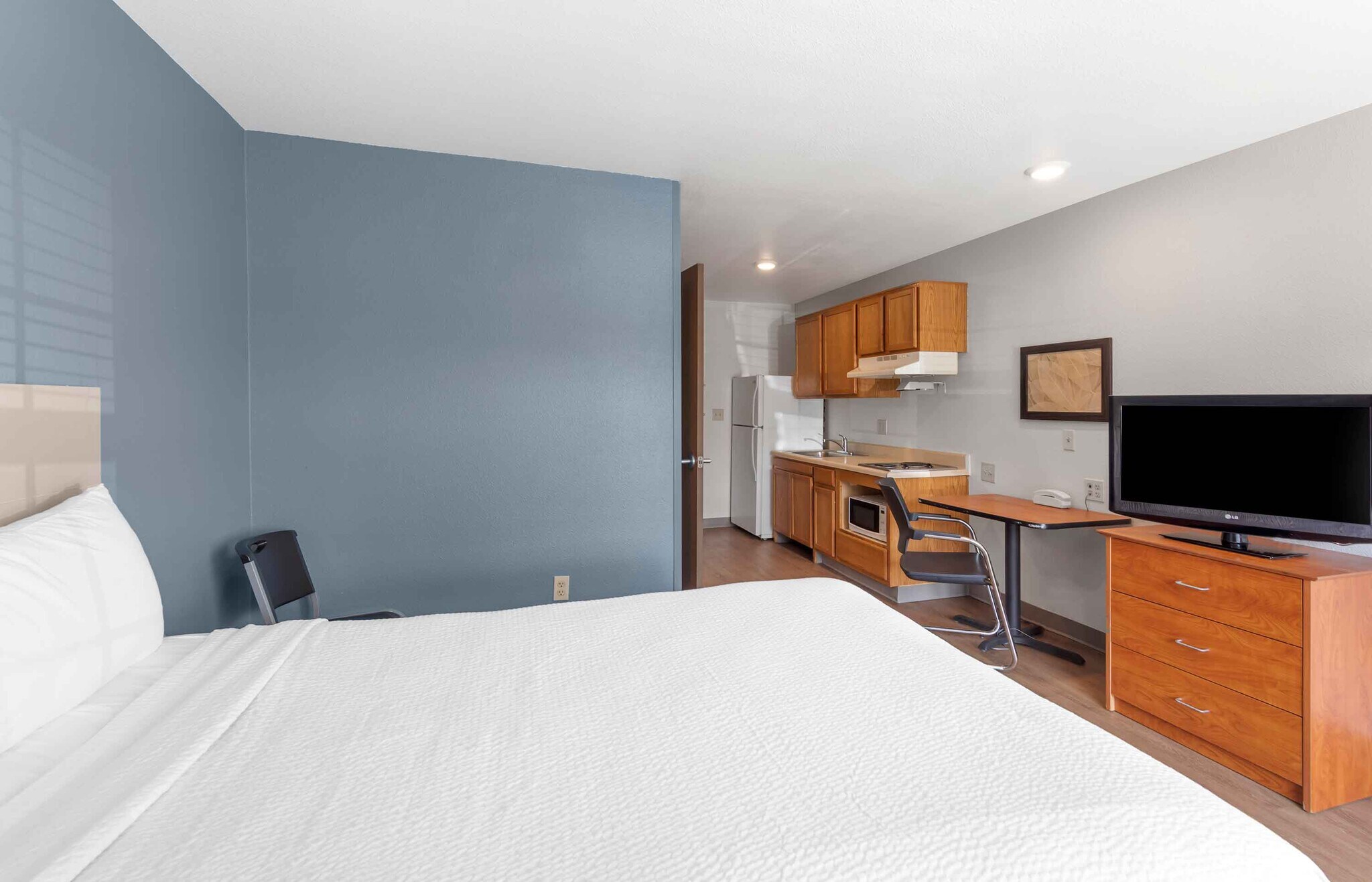 Building Photo - Furnished Studio-Birmingham - Bessemer