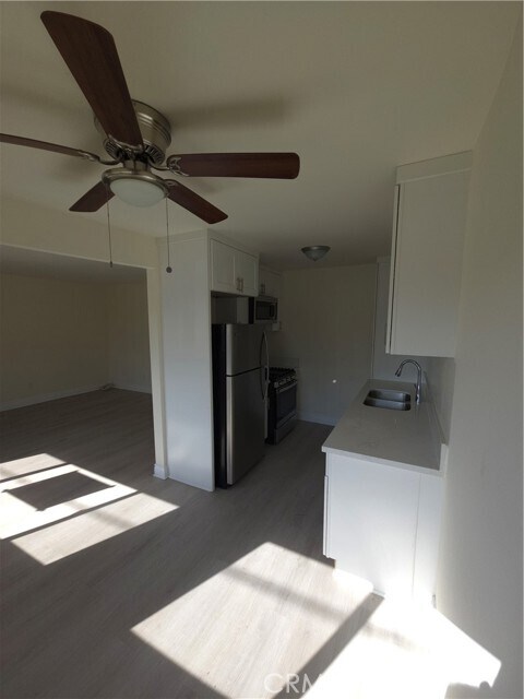 Building Photo - 5333 Hyde St