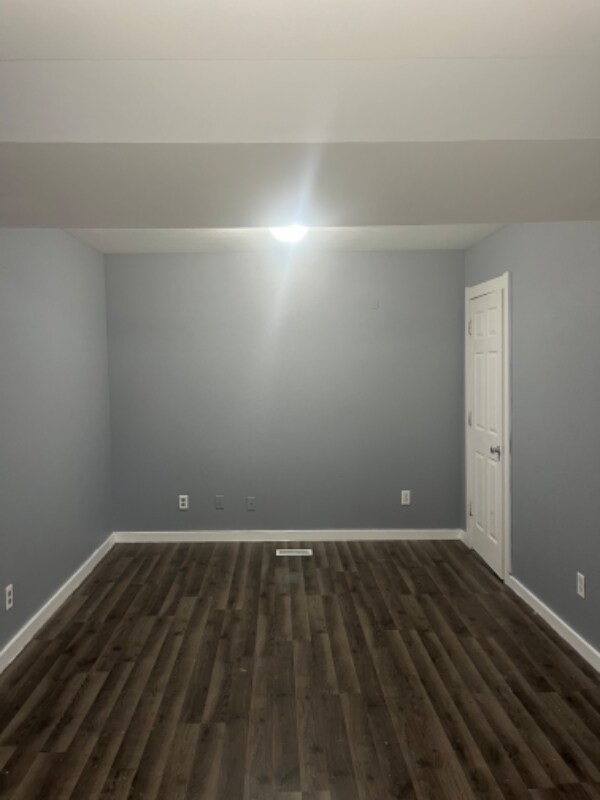 Building Photo - 209 Steadman St