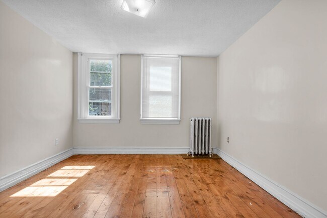 Building Photo - 523 N Ninth St