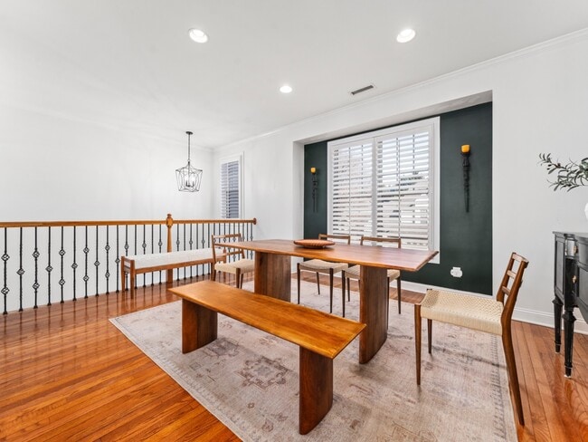 Building Photo - 2947 Imperial Oaks Dr