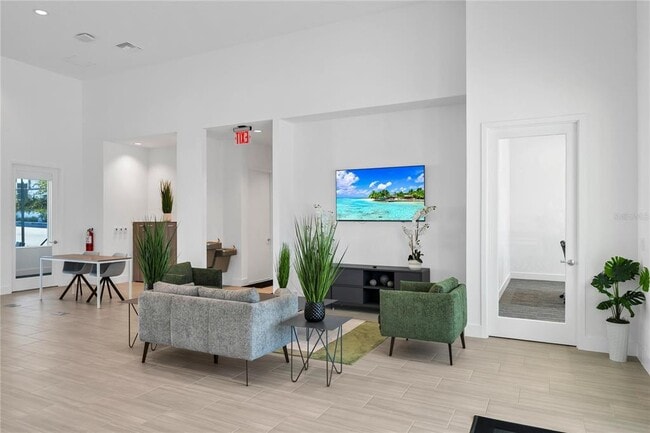 Building Photo - 372 Famagusta Dr