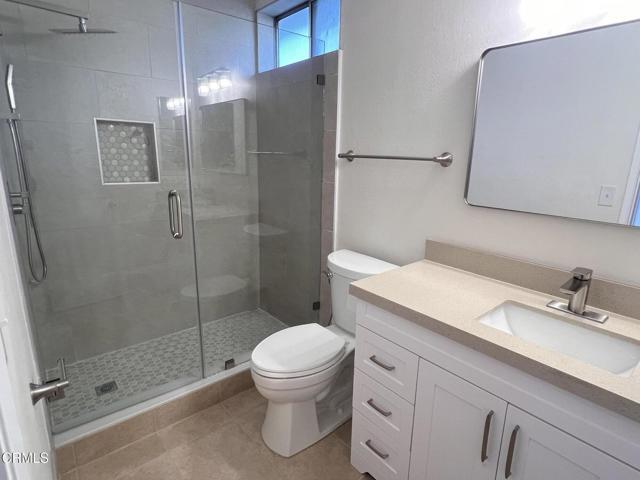 Building Photo - 330 S Mentor Ave