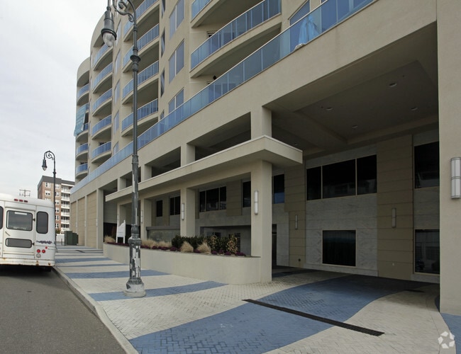 Aqua Luxury Oceanfront Condominiums 403 E Boardwalk Long Beach NY